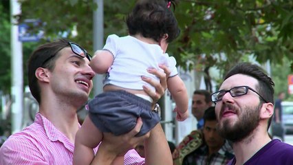 التخصيب الاصطناعي يواجه العوائق الاجتماعية لمعالجة العقم بايران