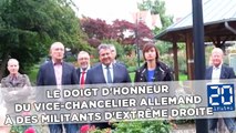 Le doigt d'honneur du vice-chancelier allemand à des militants d'extrême droite