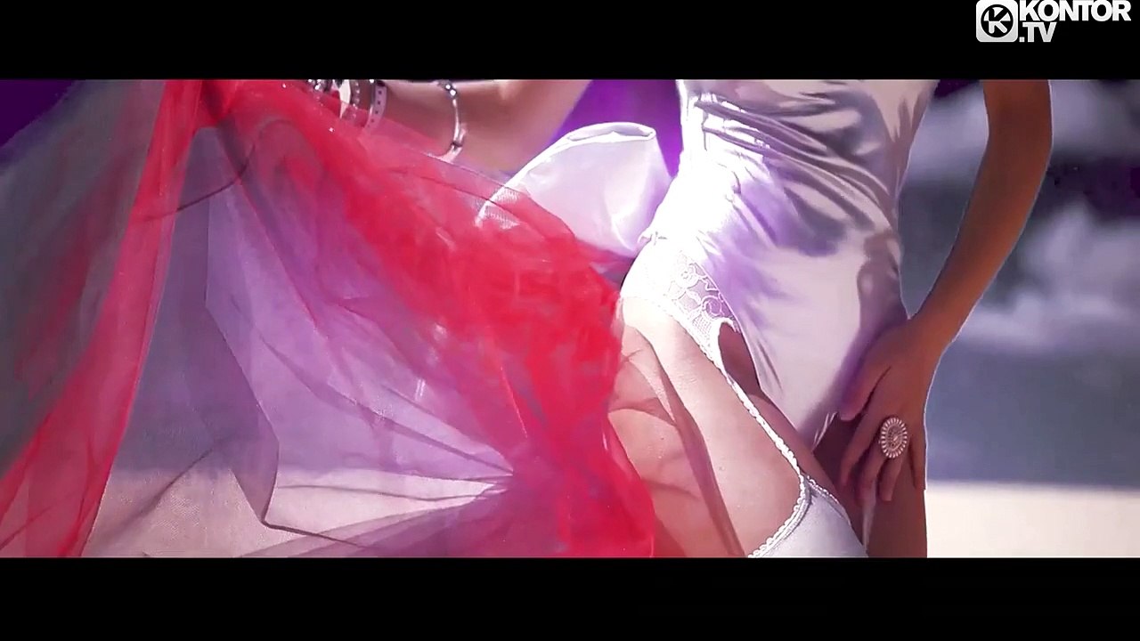 Tom Boxer & Morena feat. J. Warner - Deep In Love (Official Music Video)Vevomv