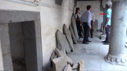 Hakkarililer, Bu Kez Tarihi Medreseden Cumhurbaşkanı'na Seslendi