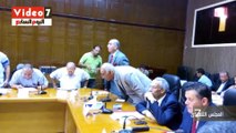 المجلس التنفيذى لشمال سيناء يقف دقيقة حدادا على اراواح الشهداء بالمحافظة