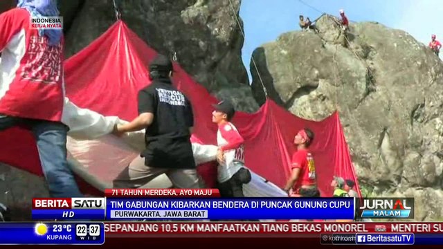 Pengibaran Merah Putih di Puncak Gunung dan Bawah Laut