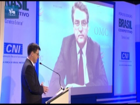 Segundo Roberto Azevêdo, nenhuma organização conseguirá sozinha resolver a questão cambial