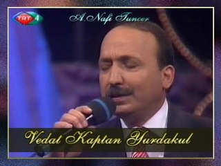 Download Video: Vedat Kaptan YURDAKUL - Şarap Mahzende Yıllanır Aşkın Kalbimde Yıllanıyor