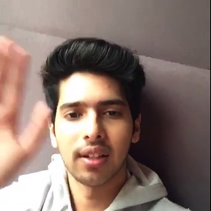 Armaan Malik live on facebook
