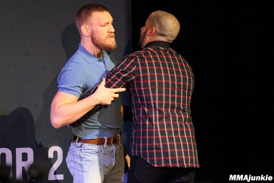 Conor McGregor loses his mind ahead of UFC 202