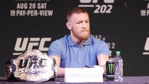 Conor McGregor shows up late, brings verbal jabs to UFC 202 pre-fight press conference