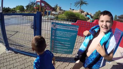 VLOG - Parc Aquatique AQUALIBI, Stands de Jeux & Shopping - 2_2