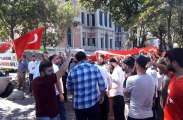 Yavuz Sultan Selim Derneği Öncülüğünde Bir Grup Genç Avusturya'yı Protesto Etti