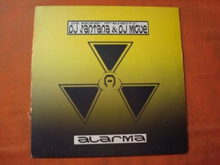 DA KICKER PRESENTS.D.J. SANTANA & D.J. MIGUE.(ALARMA.(HARD KLUBB MIX.)(12''.)(2003.)