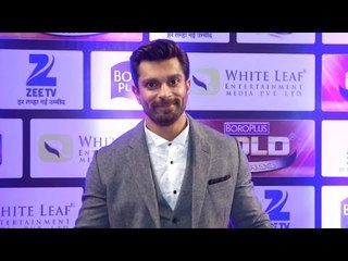 Karan Singh Grover At Zee Gold Awards 2016