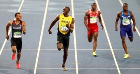 Usain Bolt, Yarışın Sonlarında Adeta Dalga Geçti