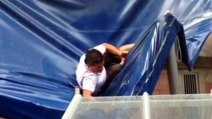 Drunk man survives 11 story fall