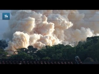 Download Video: Fumaça de incêndio faz moradores saírem de São Francisco do Sul, em SC