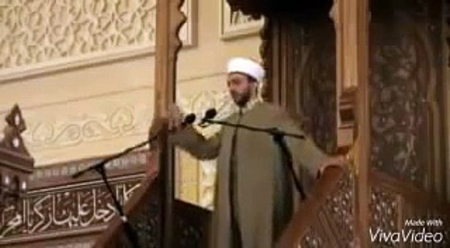 شيخ سني يعترف بأن الشيعة هم الحق ويستدل بأدلة من كتبهم