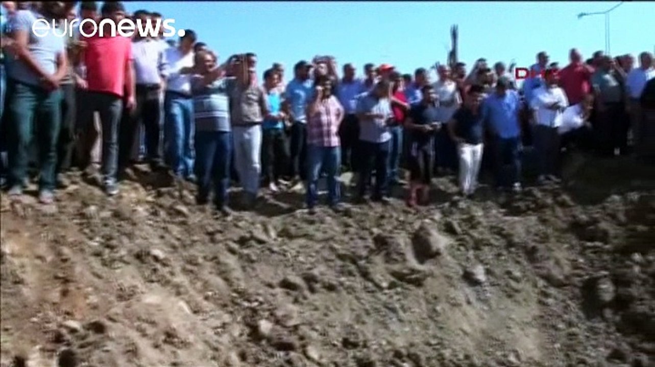 Schwerer sprengstoffanschlag auf polizeipräsidium von elazığ