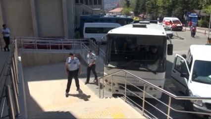 Zonguldak'ta Fetö Soruşturmasında 9 Kişi Adliyede