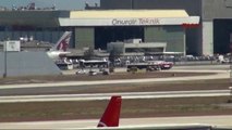 Sol Motorunda Alev Uzaması Yaşanan Uçak Atatürk Havalimanı'na İndi