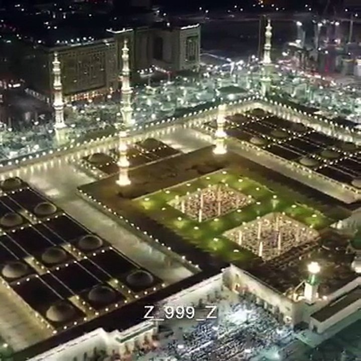 مسجد نبوی مدینہ منورہ کا روح پرور فضائی منظر سبحان اللہ .  اللہ اکبر!