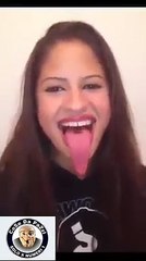 ragazza dalla lingua lunga