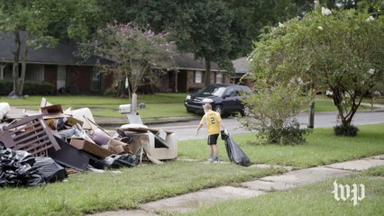 This Baton Rouge family tries to salvage what they can after the floods