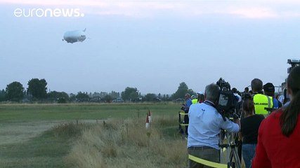 Größtes Luftfahrzeug der Welt absolviert Jungfernflug