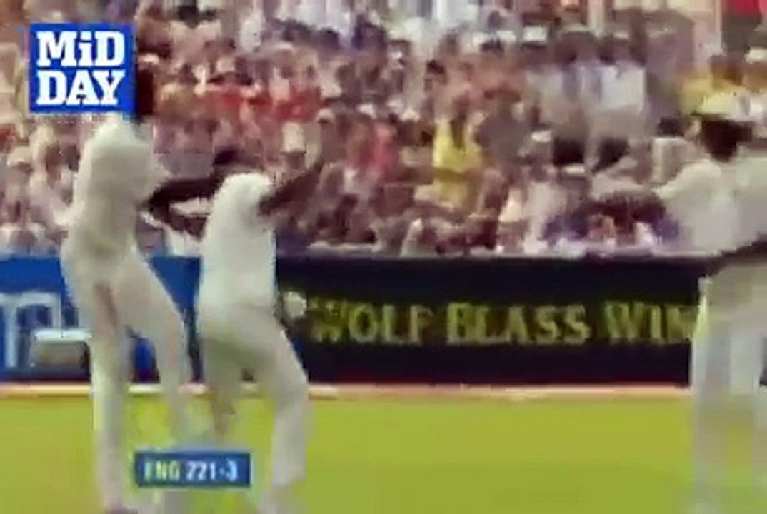 unbelivable out in the history of cricket.....mp4