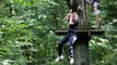 VIDEO. Parcours de tyroliennes dans les arbres de Chantemerle (79)