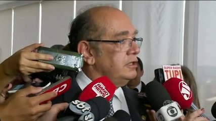 Presidente do TSE afirma que Lei da Ficha Limpa é mal feita