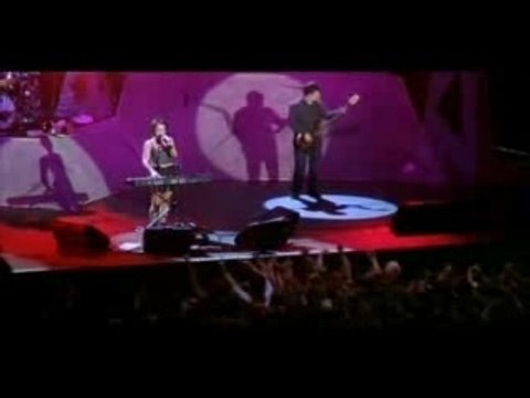 The Cranberries - Ode To My Family - 1999