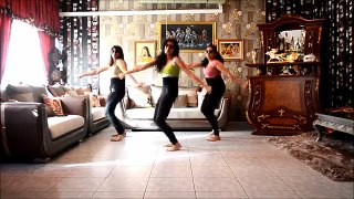 Kaala Chashma Dance Cover and Tutorial by Nidhi Kumar ft. Shimoli & Indhu