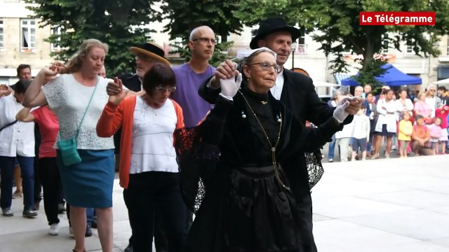 Guingamp. Saint-Loup : scène ouverte pour le cercle celtique