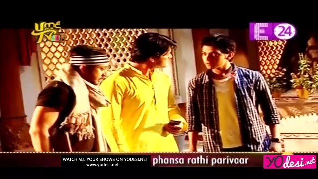 Musibat Mein Raathi Parivaar - Diya Aur Baati Hum 19th August 2016