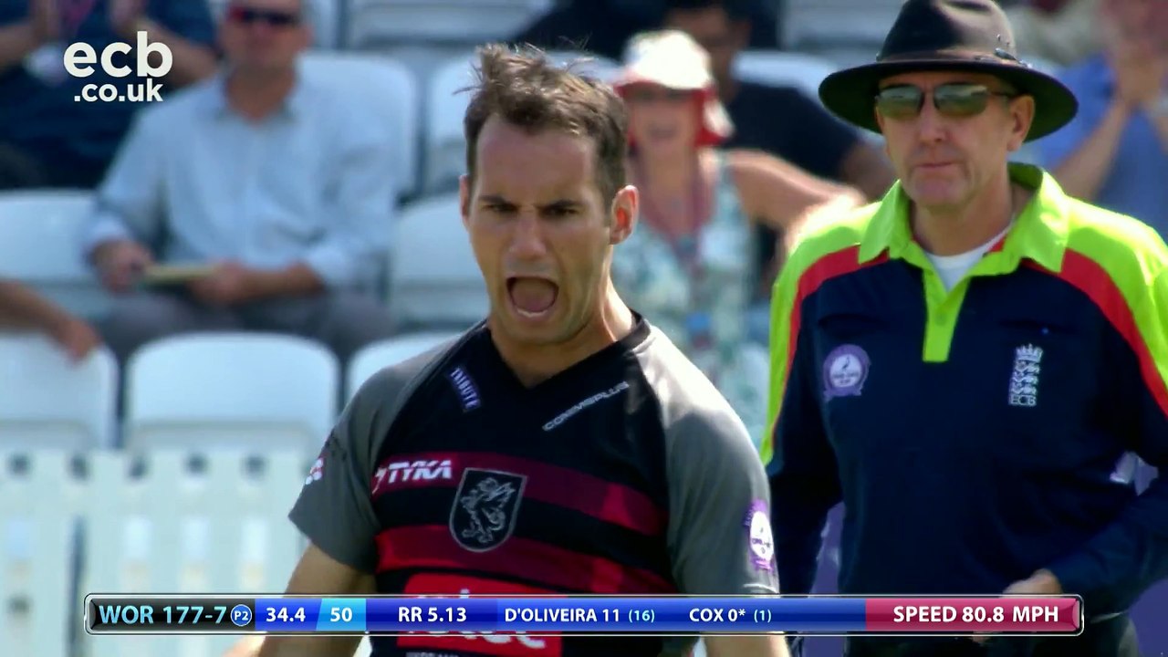 Mahela Jayawardene 117* in the semi final, Somerset v Worcestershire 2016
