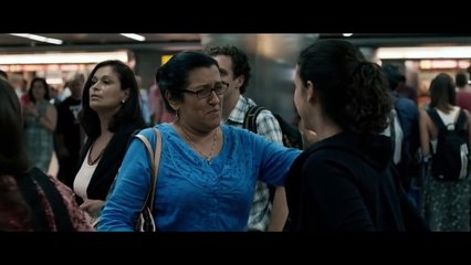 Annemle Geçen Yaz – Que Horas Ela Volta? Fragman