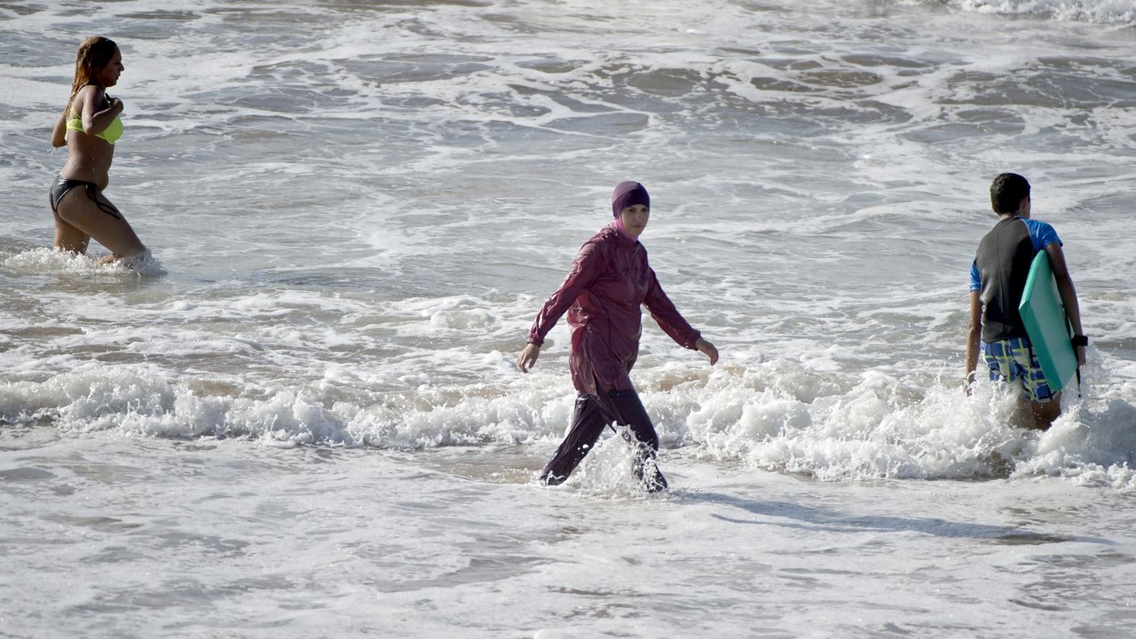 Burkini : le CCIF et la LDH contre les arrêtés municipaux