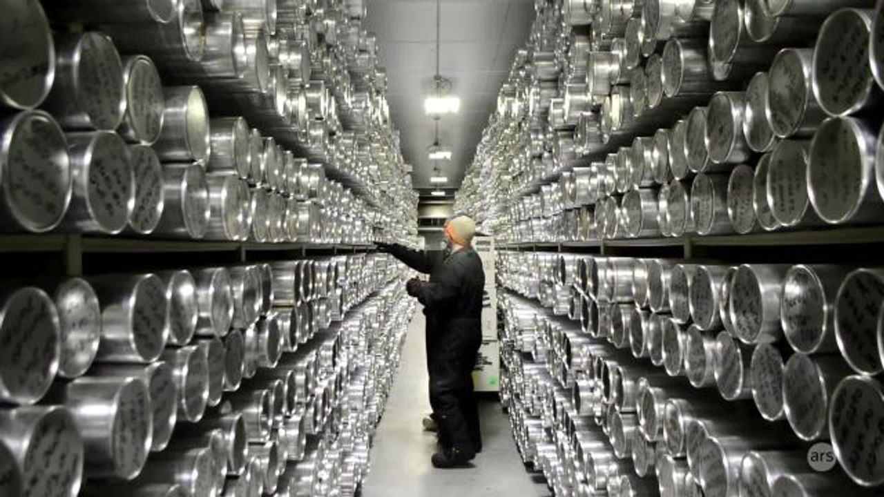 Antarctic ice core research at USGS National Ice Core Lab