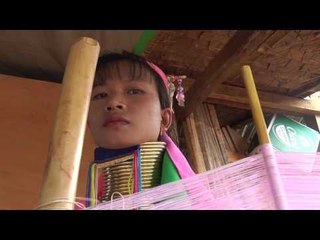 Padaung begin their journey home