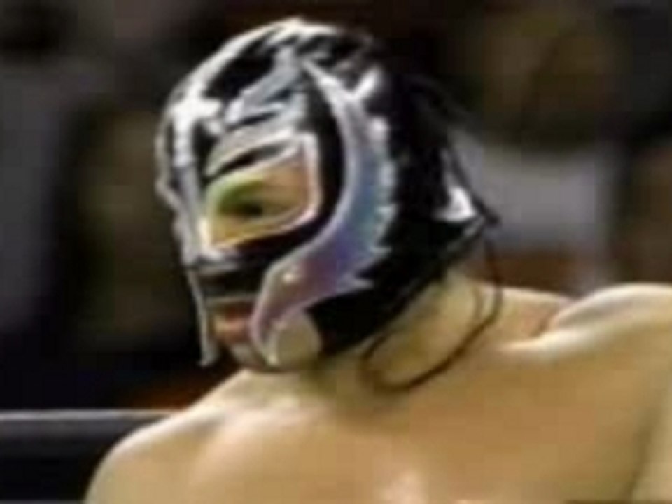 Rey Mysterio Unmasks