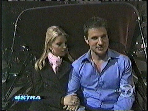 Extra Newlyweds Nick Lachey & Jessica Simpson News Clip