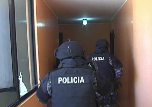 Capturan a cabecillas de red de estafadores vía internet