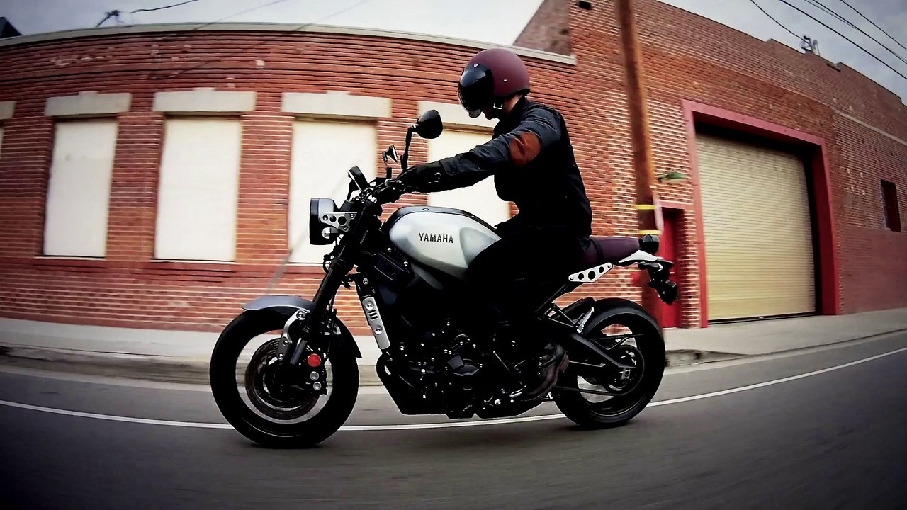 2017 Yamaha XSR900 Walkaround