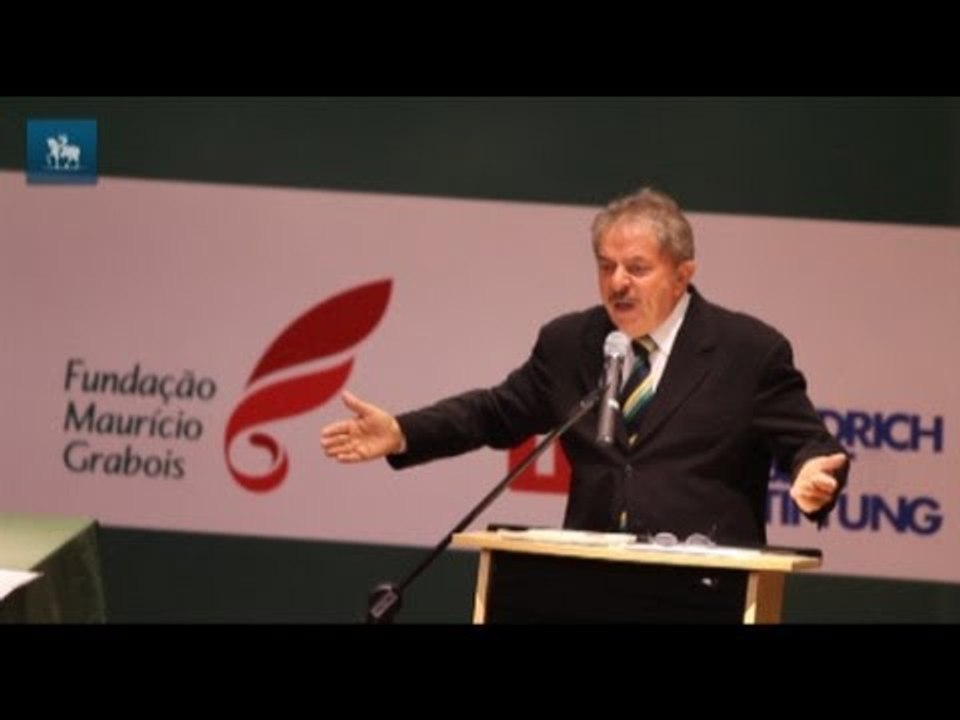 Para Lula, problemas de infraestrutura foram causados por melhorias de seu governo