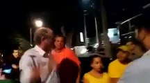 Pré Candidato Ciro Gomes xinga manifestantes na porta de sua casa