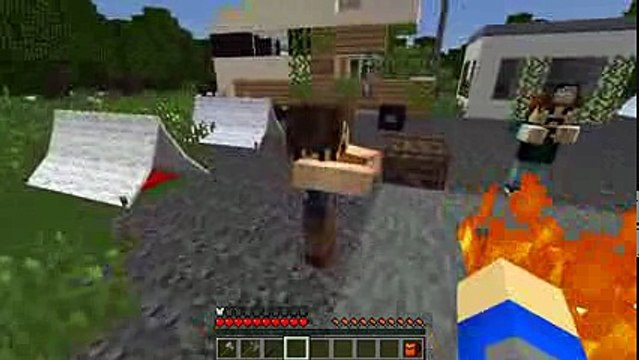 Minecraft THE WALKING DEAD - ZOMBIES ATTACK THE CAMP!!!