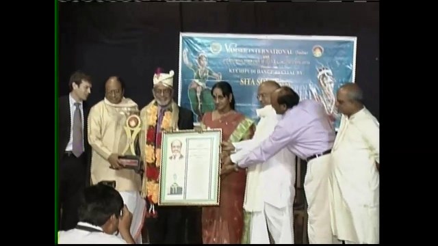 DR. SRIRAM SONTY RECEIVES LIFETIME ACHIEVEMENT AWARD FROM VAMSEE INTERNATIONAL