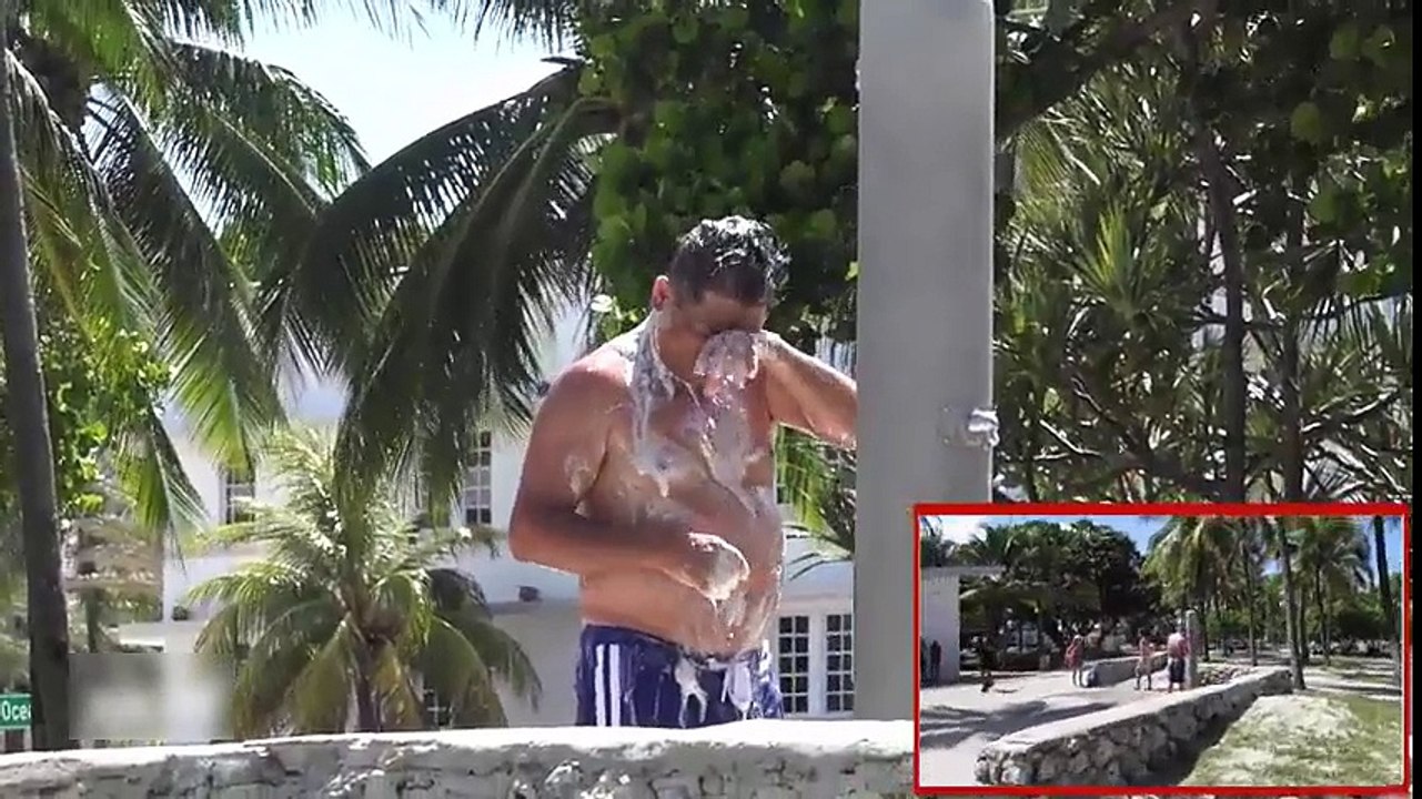Shampo Prank Beach