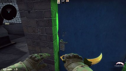 ОБЕЗУМЕВШИЙ МАНЬЯК ЗАВЕЛ НАС НА КРЫШУ ДОМА! - CS:GO