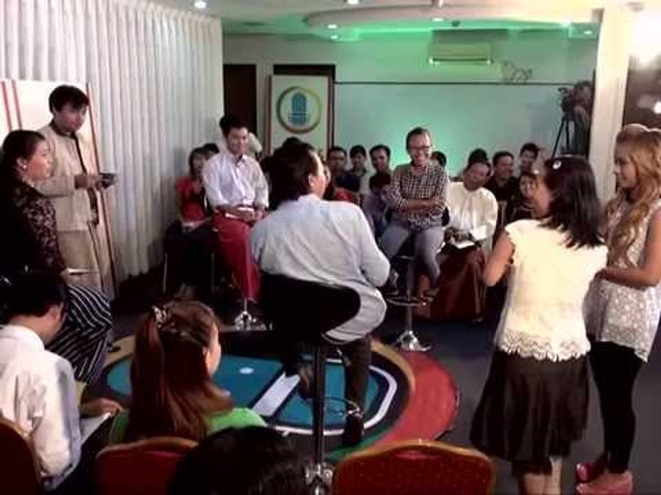 DVB Debate News Flash:Young Professionals