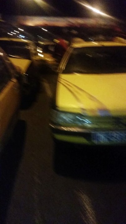 foule de taximans